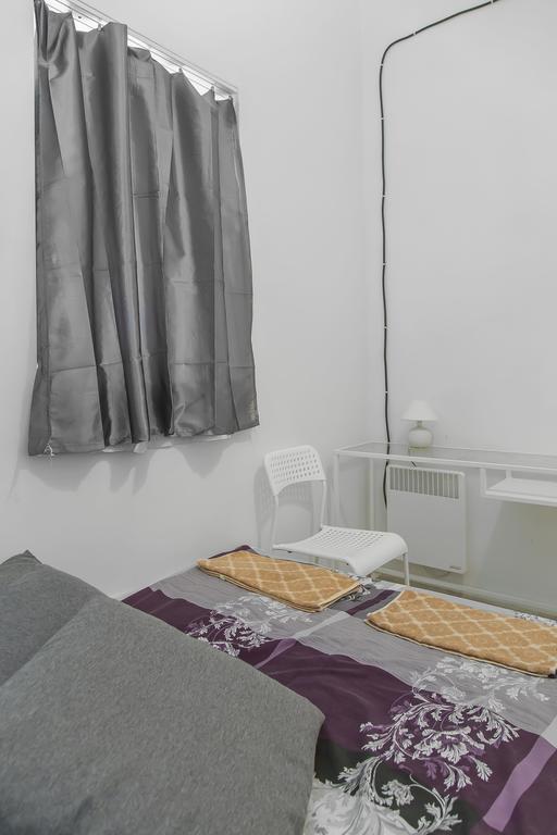 Metro Centrum Guest Rooms Varsovie Extérieur photo
